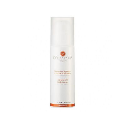4 Essences Émulsion Corporelle À L’Huile D’Amandes 150 Ml
